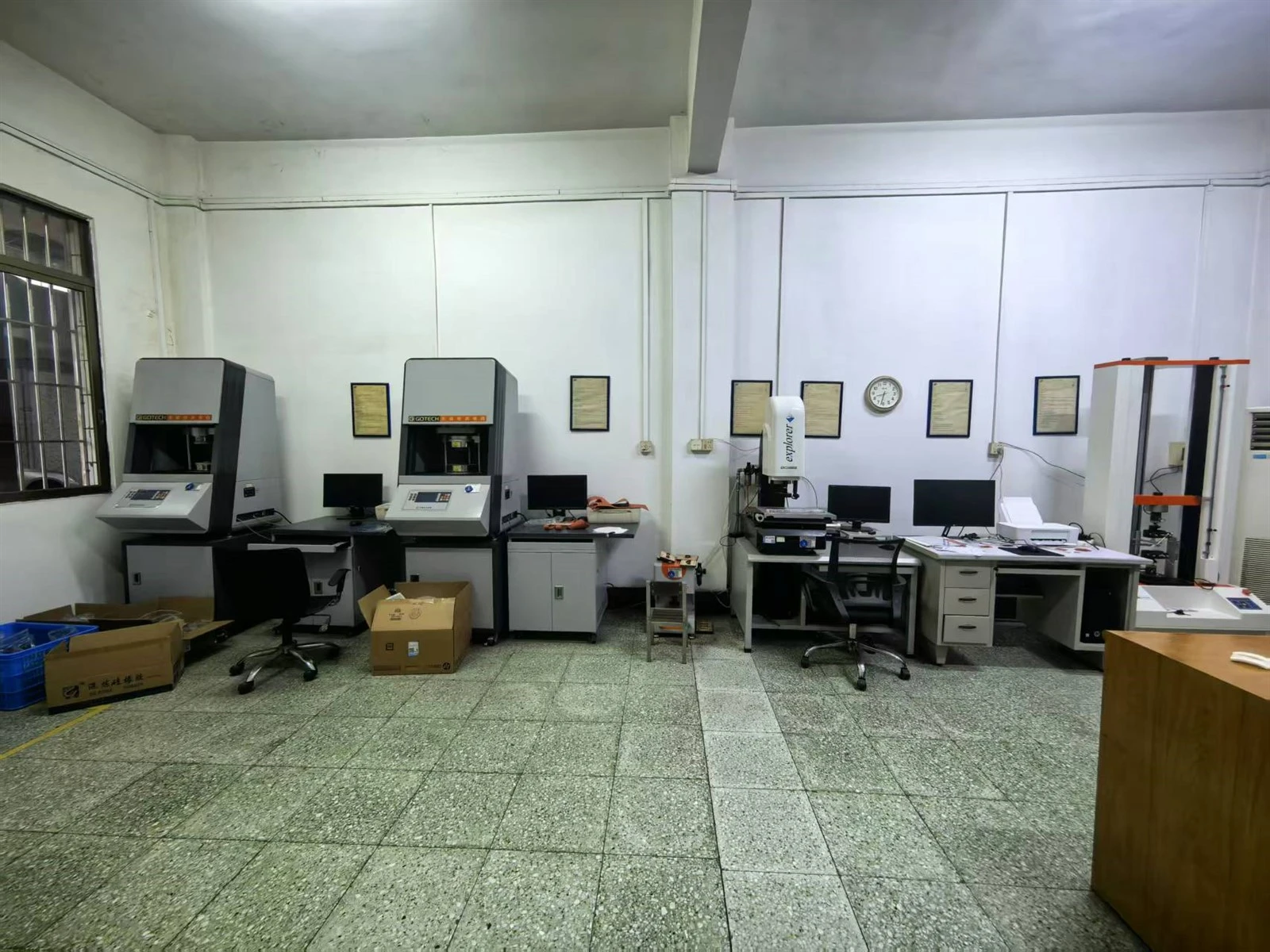 Laboratory equipment for rubber product testing Laboratory equipment for rubber product testing